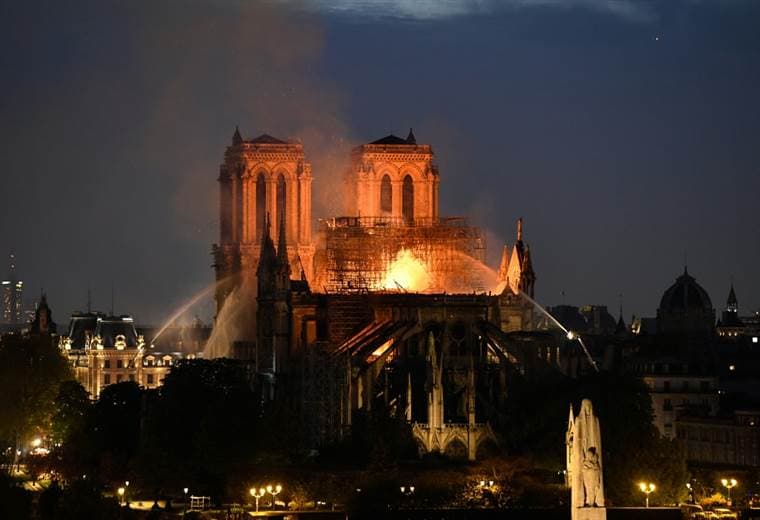 Incendio en Notre Dame. AFP