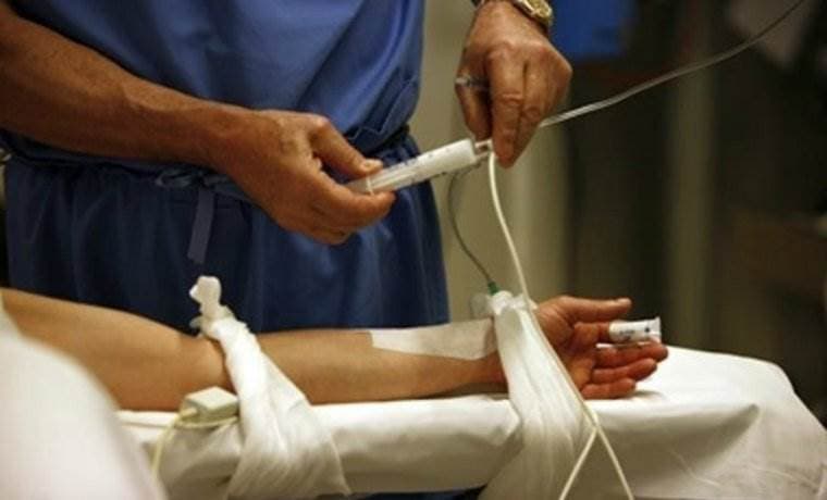 Colegio de Médicos aún no emite criterio de proyecto de ley de eutanasia presentado hace dos meses