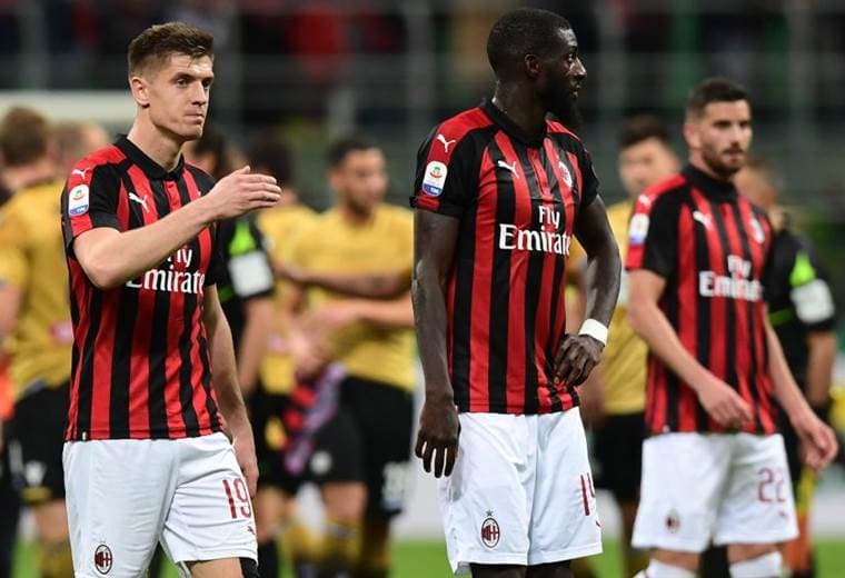 UEFA suspende los procedimientos contra el AC Milan por el fair play financiero