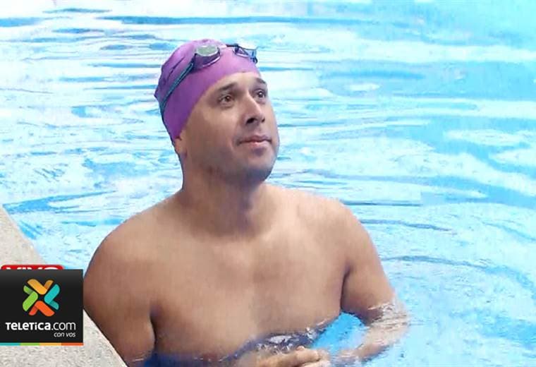 Nadador sordo necesita de su ayuda para poder participar en el mundial que se disputará en Brasil