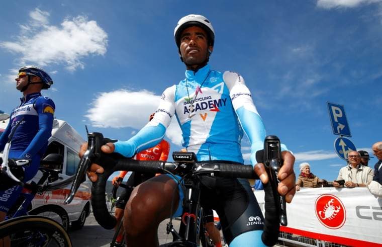 Awet Gebremedhin, ciclista refugiado | AFP