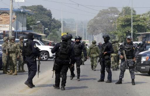 Al menos 23 presos muertos y 14 policías heridos en motín en comisaría venezolana