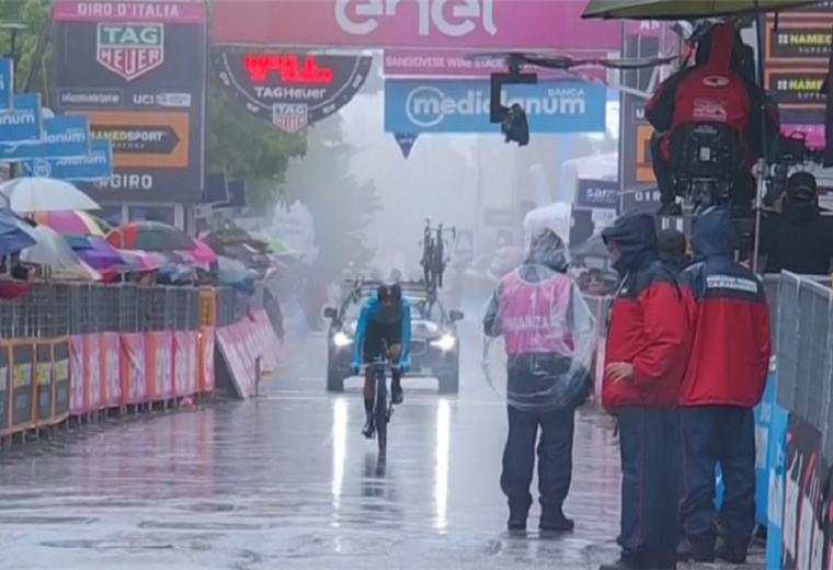 Andrey Amador durante la novena etapa del Giro de Italia 2019 | CORTESÍA MOVISTAR TEAM