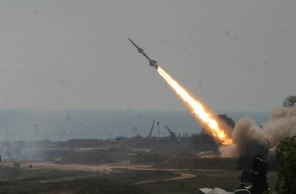 Corea del Norte dispara misil balístico en nueva demostración de fuerza