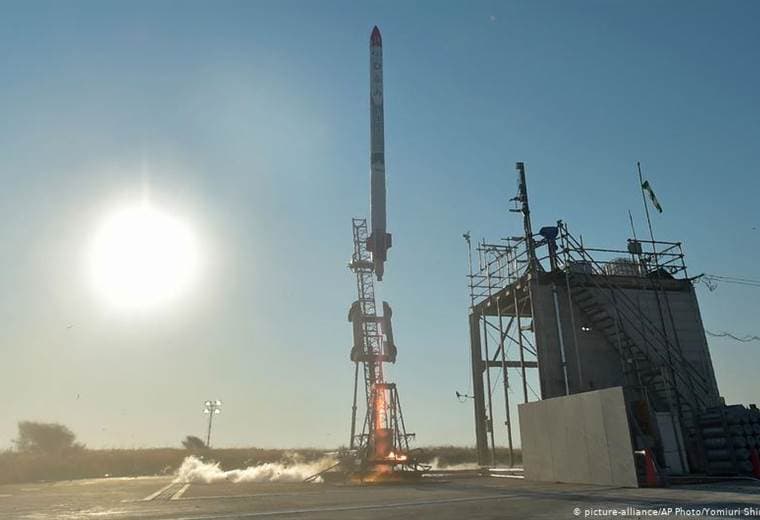 Primera empresa privada japonesa lanza un cohete