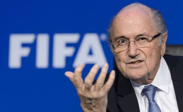 Blatter comparece en investigación sobre la atribución del Mundial a Catar