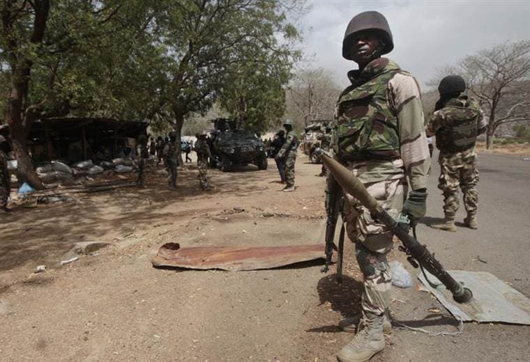 Treinta muertos en Nigeria en un triple atentado suicida de Boko Haram