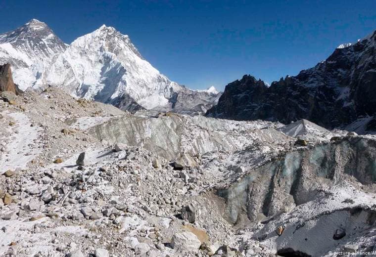 Glaciares del Himalaya se derriten dos veces más rápido desde inicio de siglo