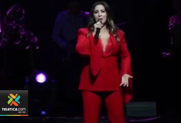 Cantautora chilena Myriam Hernández cerrará su tour este sábado en el Palacio de los Deportes