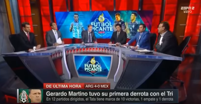 Video: Periodistas mexicanos protagonizan acalorada discusión en vivo tras goleada ante Argentina