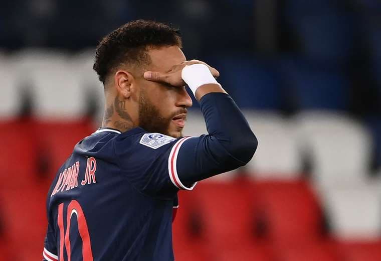 Denuncia por agresión sexual en el origen del divorcio entre Neymar y Nike
