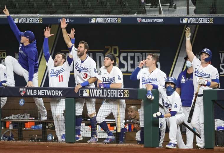 Dodgers conquistan su primera Serie Mundial desde 1988