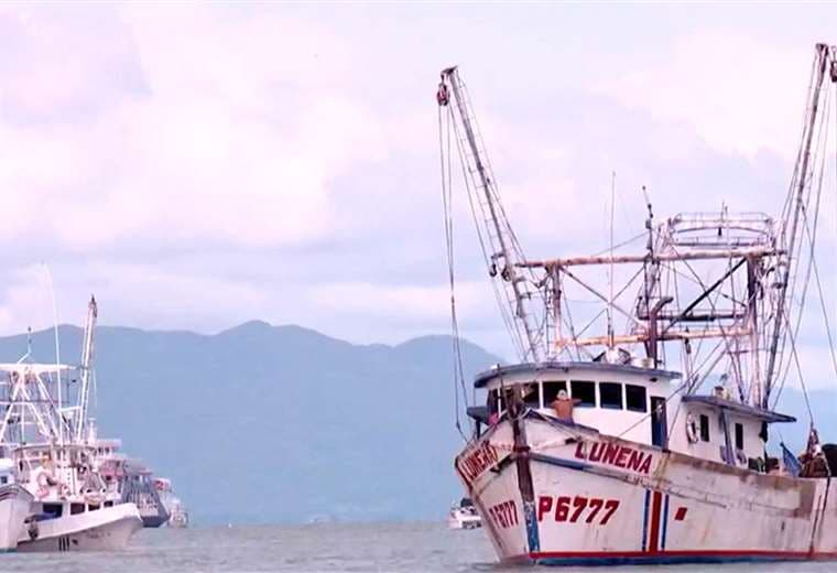 Sectores reacciona tras veto a pesca de arrastre
