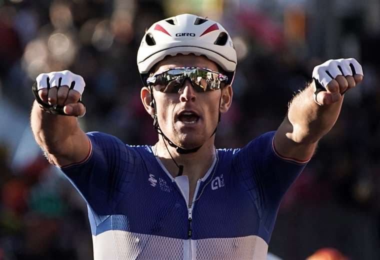 Tercer triunfo de etapa para Démare en el Giro