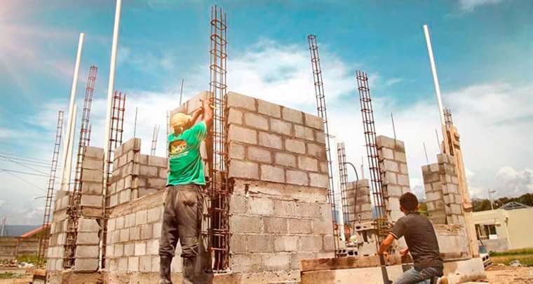 Modernizar AyA y Setena es urgente, según sector de construcción