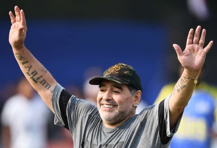 Maradona, un astro mundial que marcó al fútbol para siempre