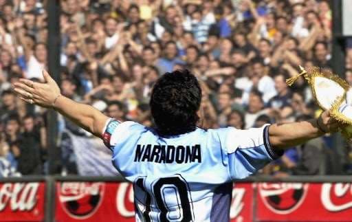 Argentinos recuerdan a Maradona en el 62 aniversario de su nacimiento