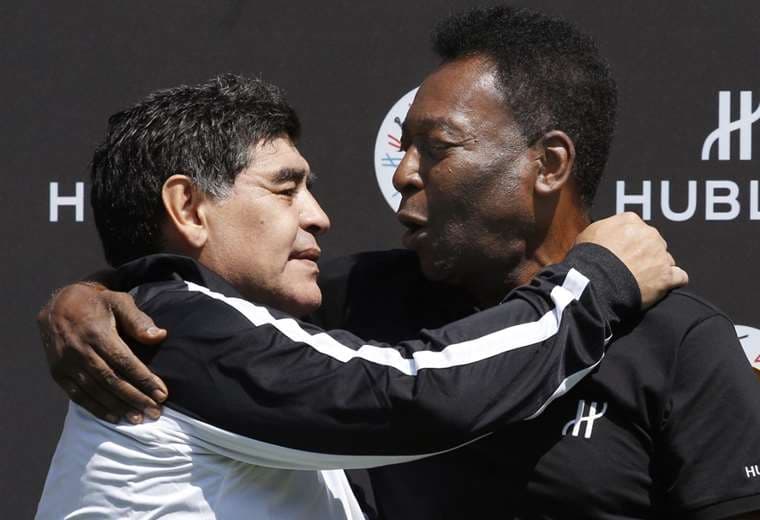 "Amigos para siempre", Pelé recuerda a Maradona a un año de su muerte
