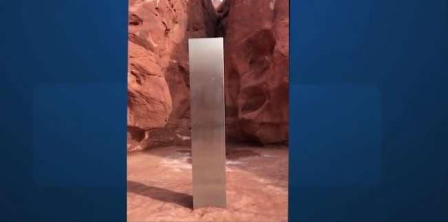 Desaparece misterioso "monolito" de metal hallado en desierto de EEUU