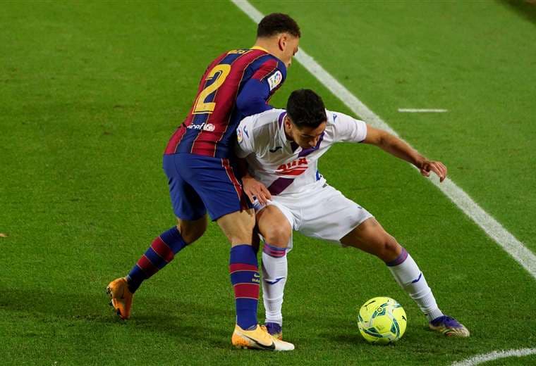 Barcelona, sin Messi, empata 1-1 en casa ante el Eibar