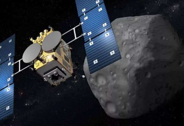 Sonda espacial japonesa trae de vuelta muestras de asteroide