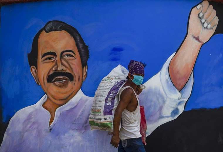 Nicaragua: Hombre que murió con síntomas de COVID-19 fue enterrado en medio de secretismo oficial