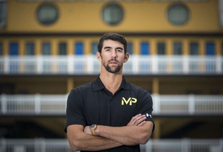 Michael Phelps insta a atletas a cuidar su salud mental ante retraso de Juegos