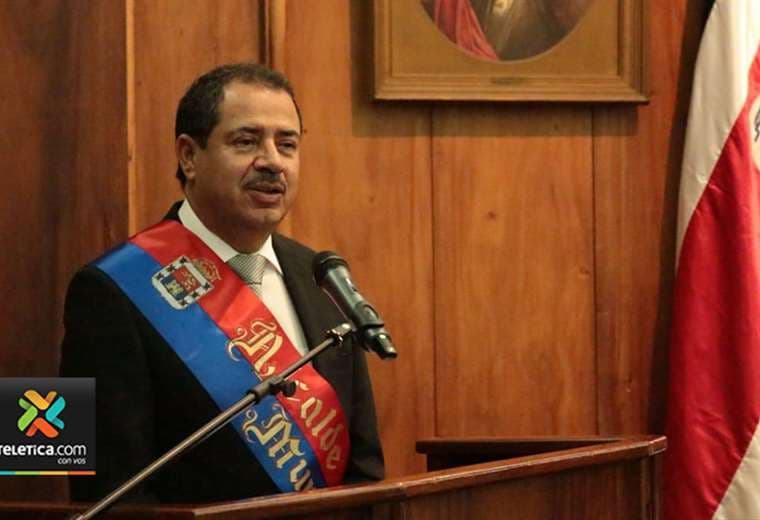 Alcalde tilda de “leguleyada” decisión de no realizar consejo de gobierno en Cartago