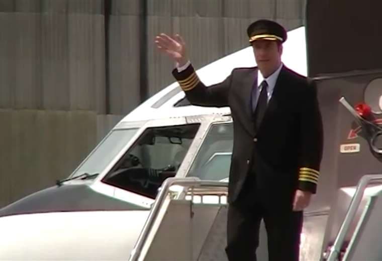 Conozca la colección de aviones del actor John Travolta