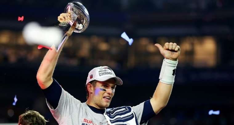Estrella del football americano Tom Brady confirma su retiro
