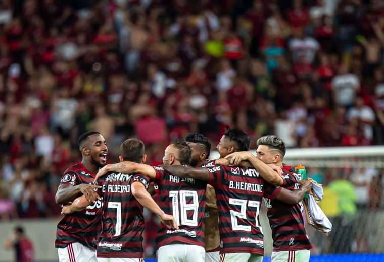 Tres jugadores de Flamengo dieron positivo al coronavirus 