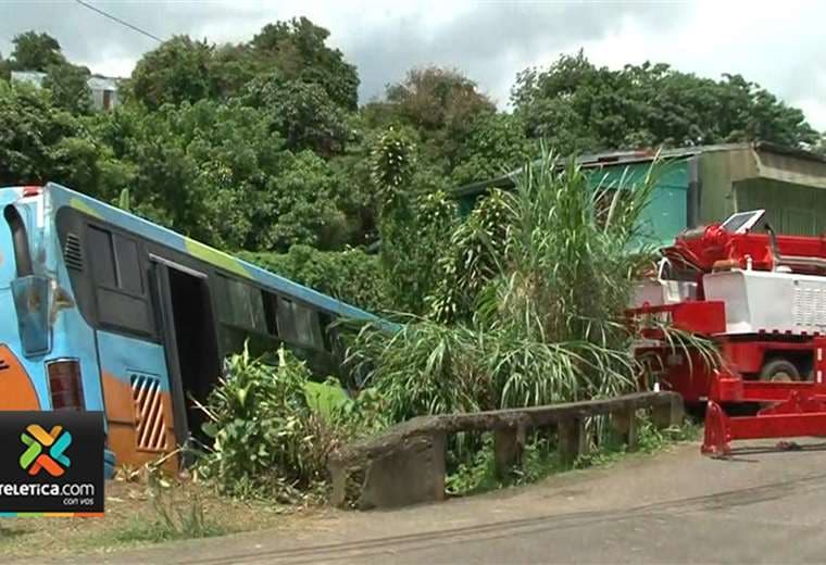 Chofer de bus accidentado avisó a pasajeros sobre problema en los frenos 