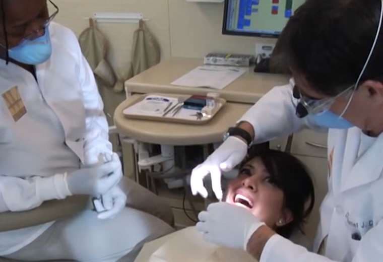 ¿Qué tan frecuente debemos realizarnos una limpieza dental?