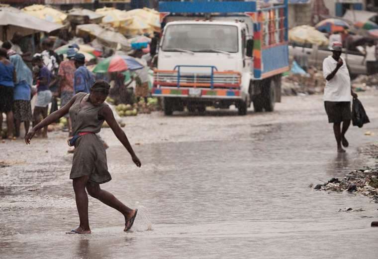 Haití en estado de alerta avanzada por una tormenta tropical