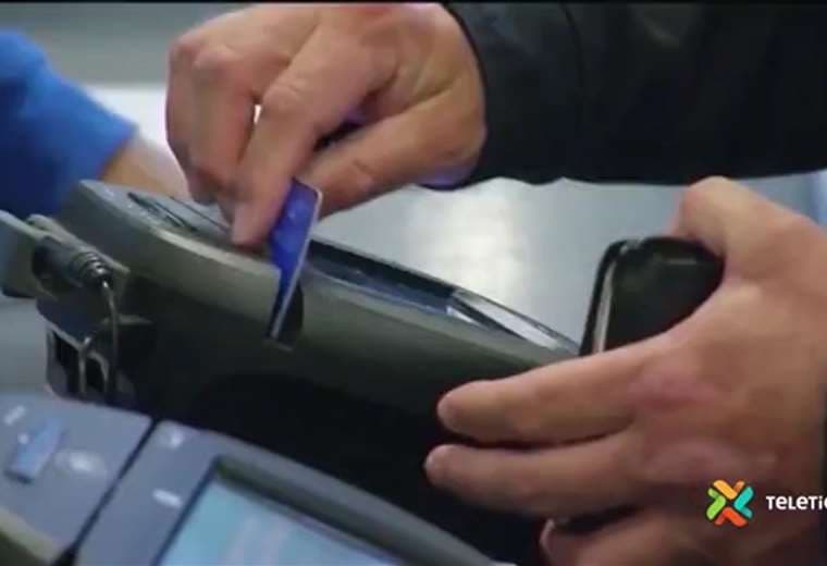 Banco Central retrasa hasta mayo obligatoriedad de digitar 'pin' en pagos con tarjeta