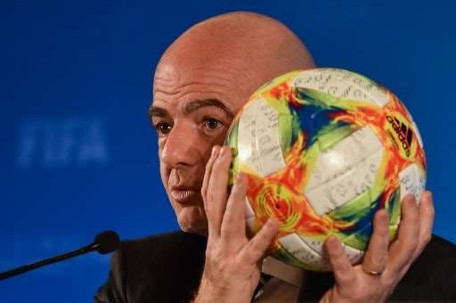 Presidente de la FIFA se siente "migrante" y critica las lecciones de moral