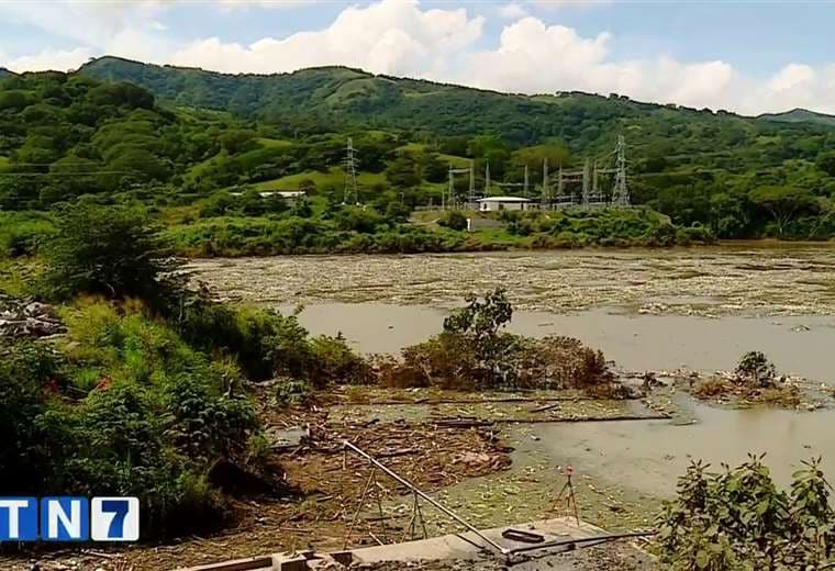 34 municipalidades siguen sin revertir contaminación del Río Tárcoles