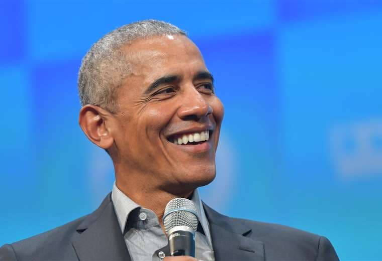 Obama da positivo al COVID-19 y dice que se siente "bien"