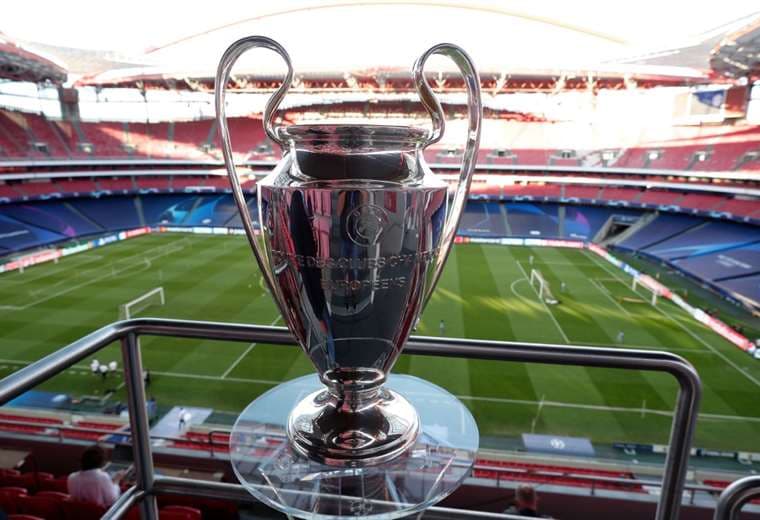 UEFA anuncia que final de Champions tendrá 16.500 espectadores