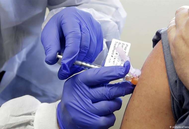 OMS: seis posibles vacunas están en fase muy avanzada