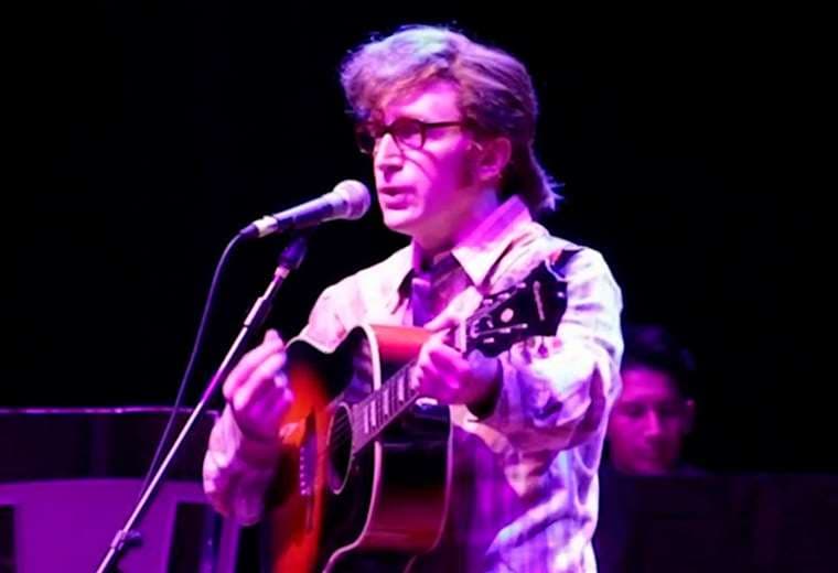 Intérprete de John Lennon dará concierto virtual para los ticos