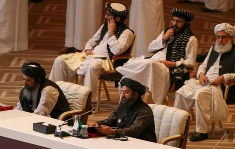Continúan las negociaciones de paz entre Afganistán y talibanes
