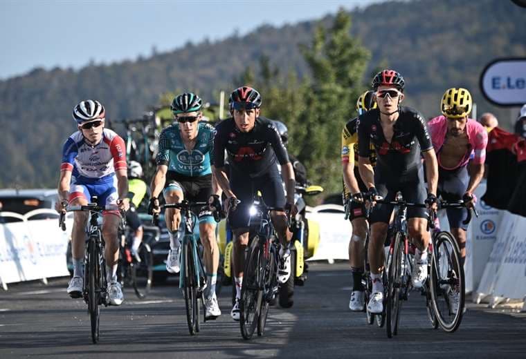 Egan Bernal correrá el Giro en 2021, Carapaz estará en el Tour