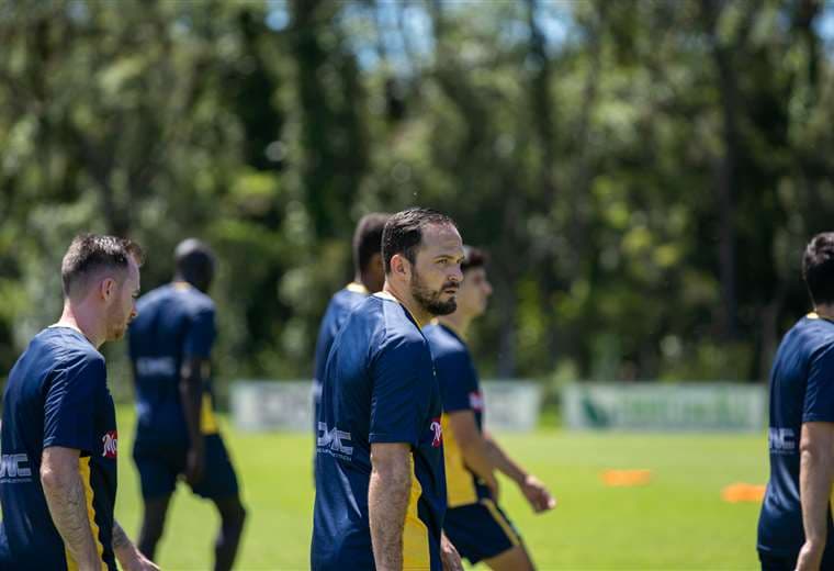 Marco Ureña listo para debutar en Australia