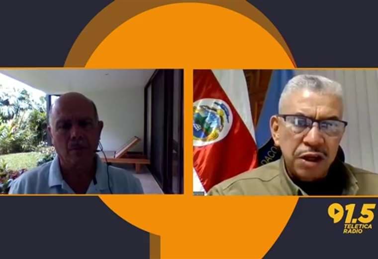 Persecuciones de lanchas narco duran hasta 12 horas, dice Director de Guardacostas