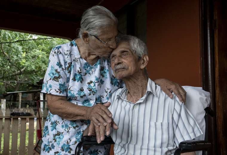 Mes del adulto mayor: Tres ejes claves sobre esta población en Costa Rica