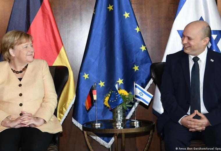 Angela Merkel reitera apoyo a Israel en su gira de despedida