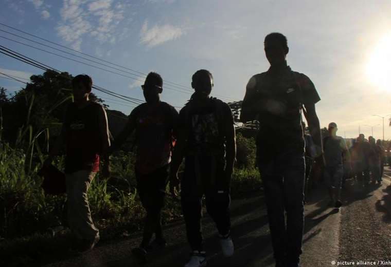 Miles de migrantes alistan caravana desde el sur de México