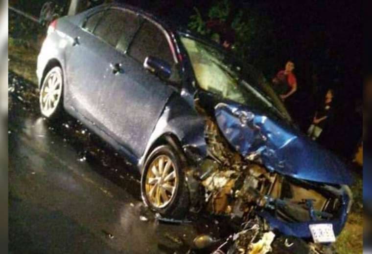 Motociclista muere tras ser atropellado por camión en Batán