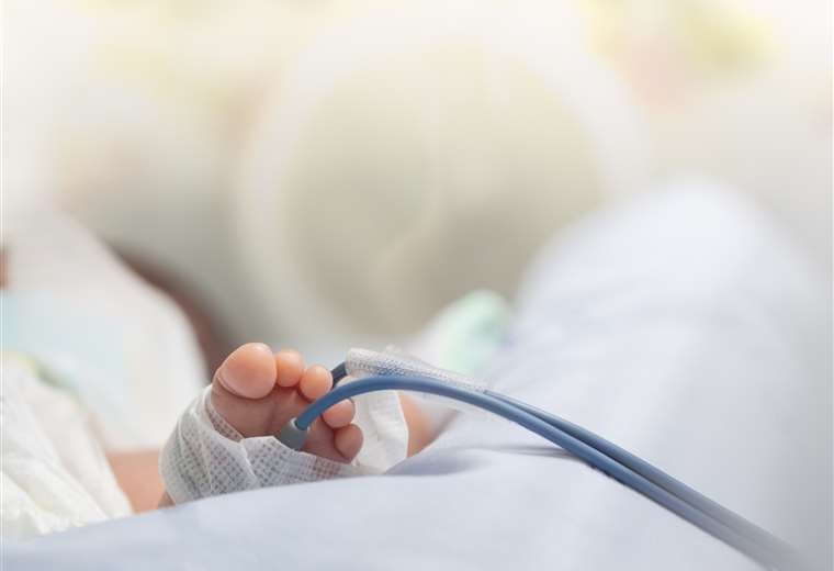Bebé de 11 días fue trasladado al Hospital de Niños por virus respiratorio